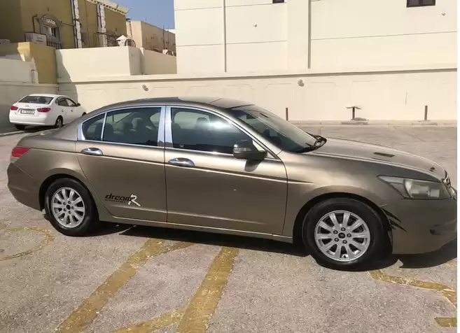Usado Honda Accord Venta en Doha #5413 - 1  image 